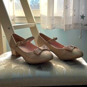 Child gold dress shoes